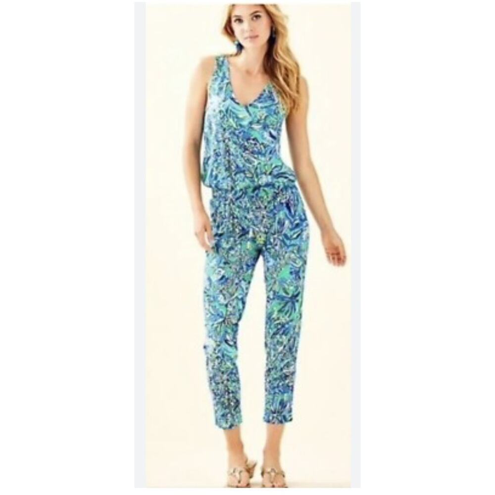 Lilly‎ Pulitzer Paulina Sneak A Peak Jumpsuit XS Blue Floral Tropical Beach
